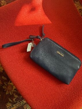 Nautica Navy Blue Double Zip Wristlet NWT